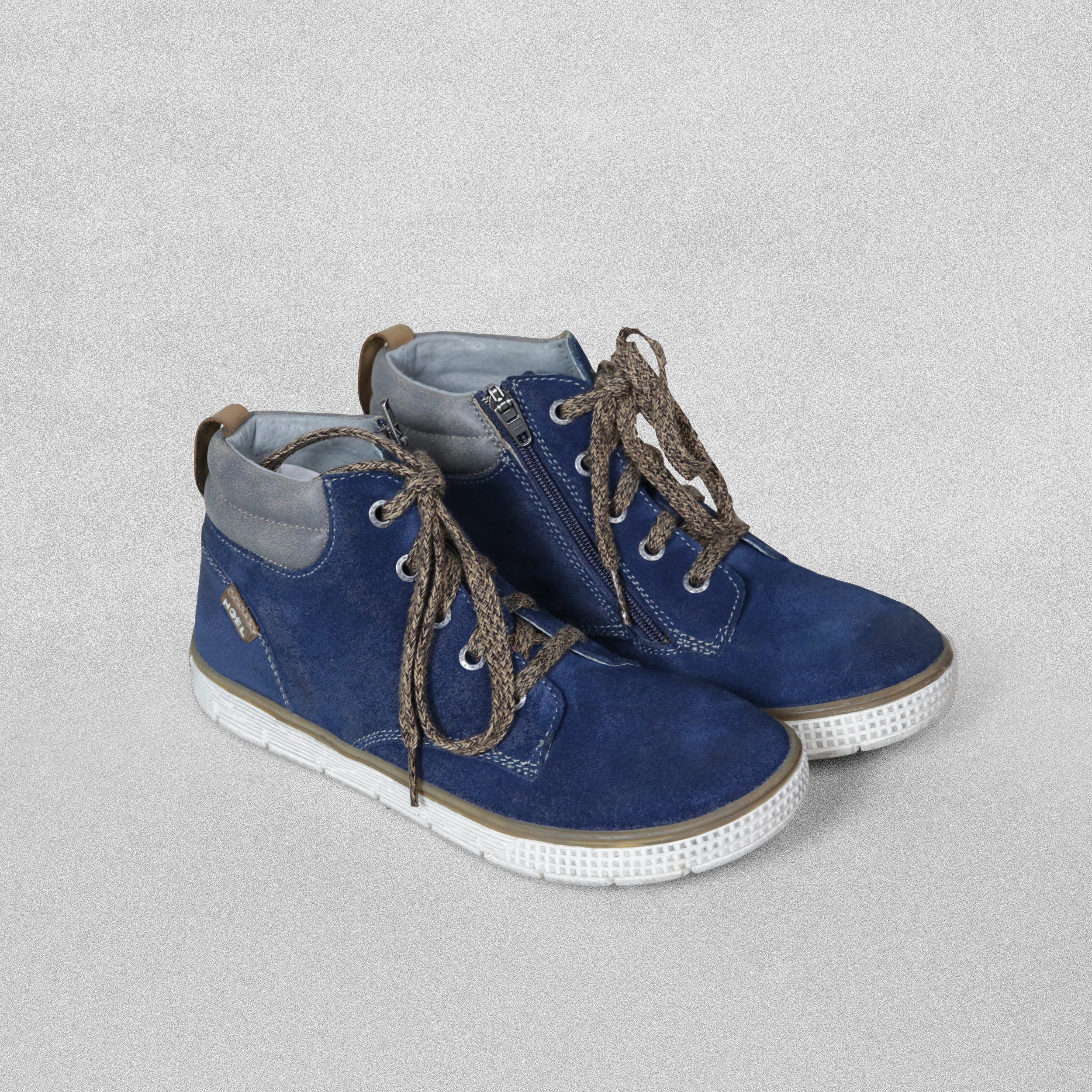 Noel Boys Blue Suede Boots UK 2.5 / EUR 35