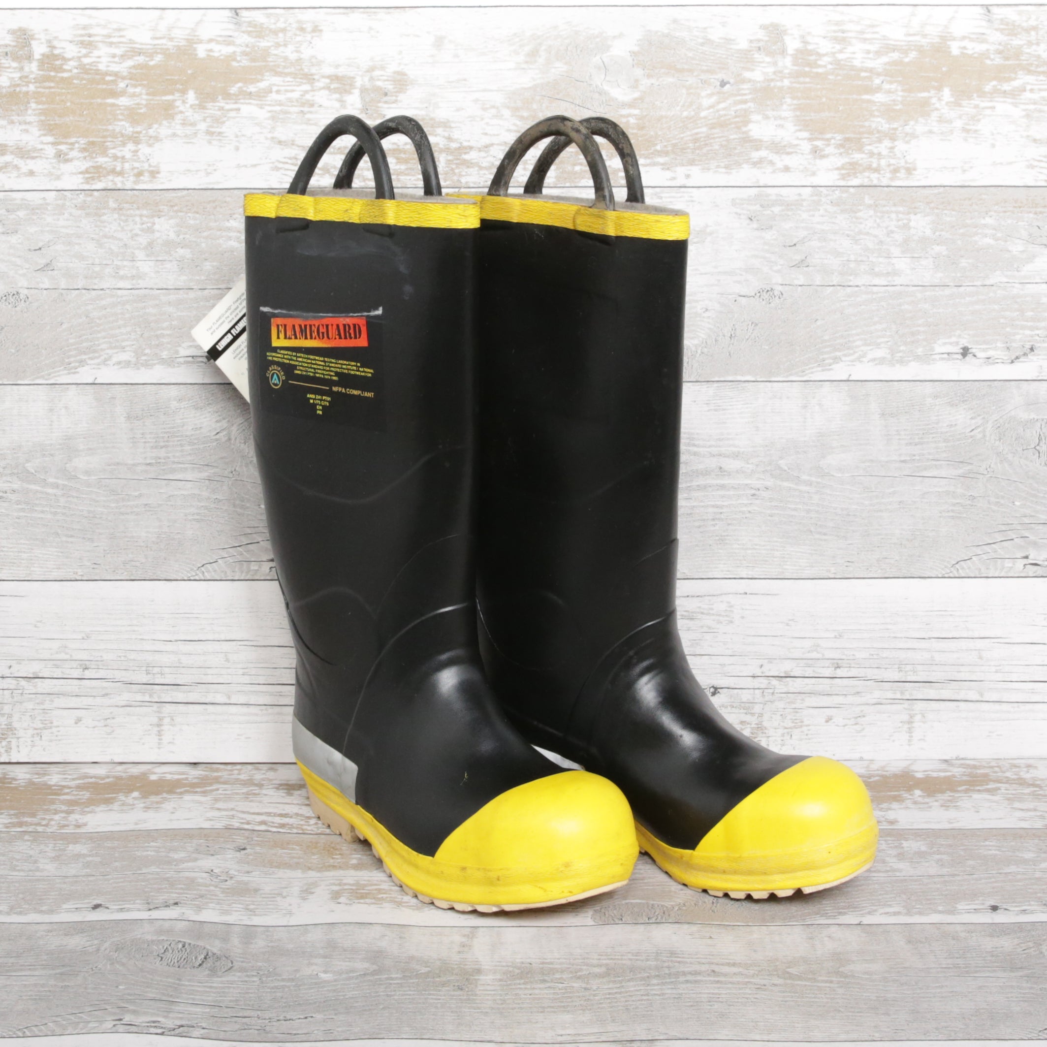 De-Branded Flameguard Safety Wellington Boots UK7