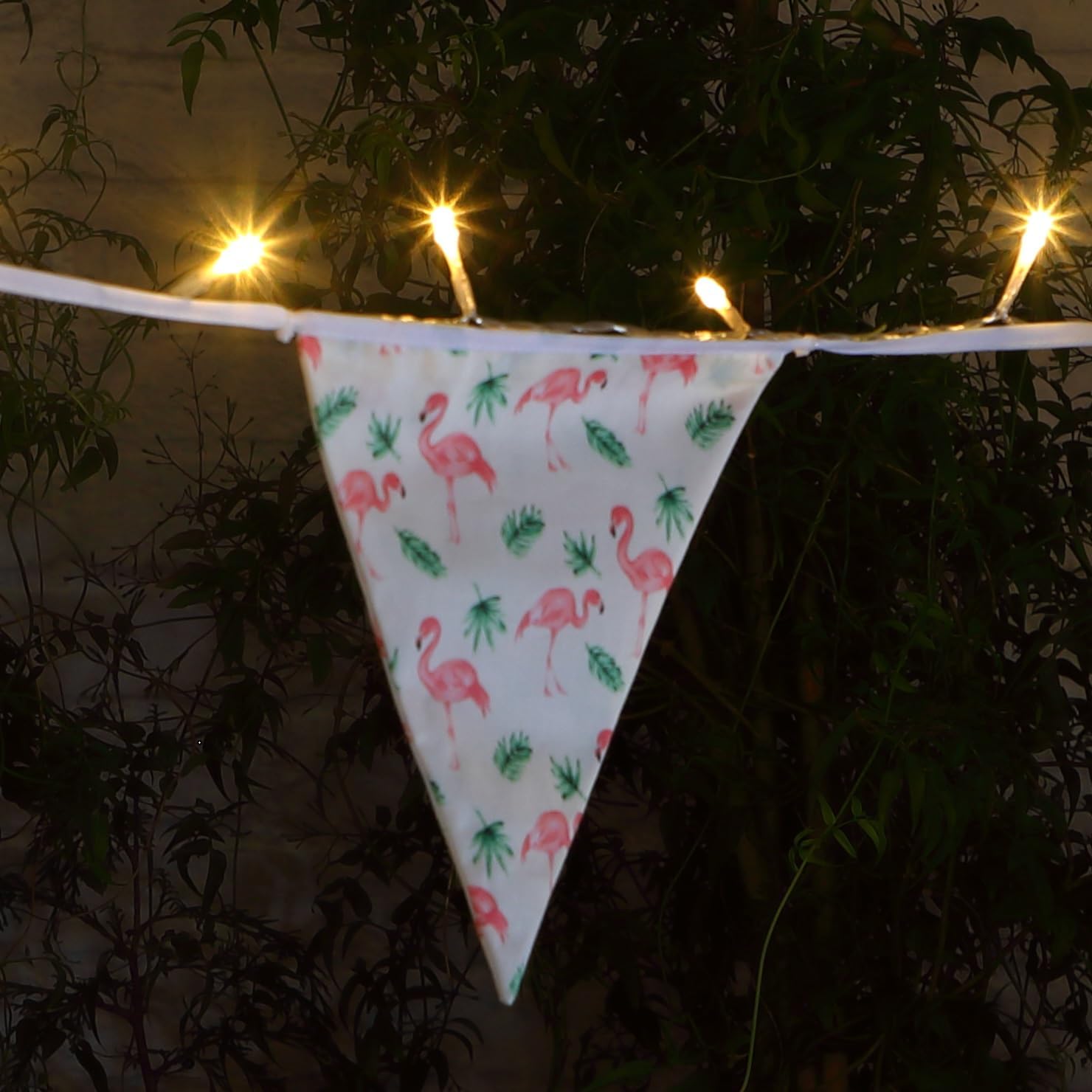 Noma 3m / 30 LED Flamingo Solar Powered Bunting